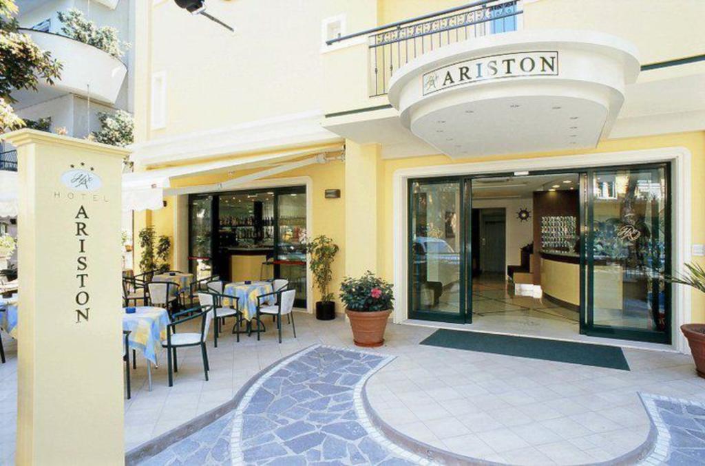 Hotel Ariston Misano Adriatico Exteriér fotografie
