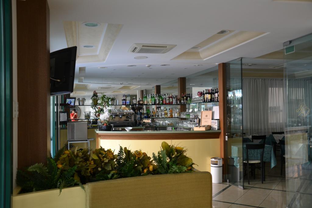 Hotel Ariston Misano Adriatico Exteriér fotografie